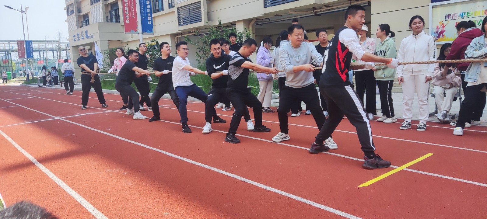 微信图片_20230426195012.jpg